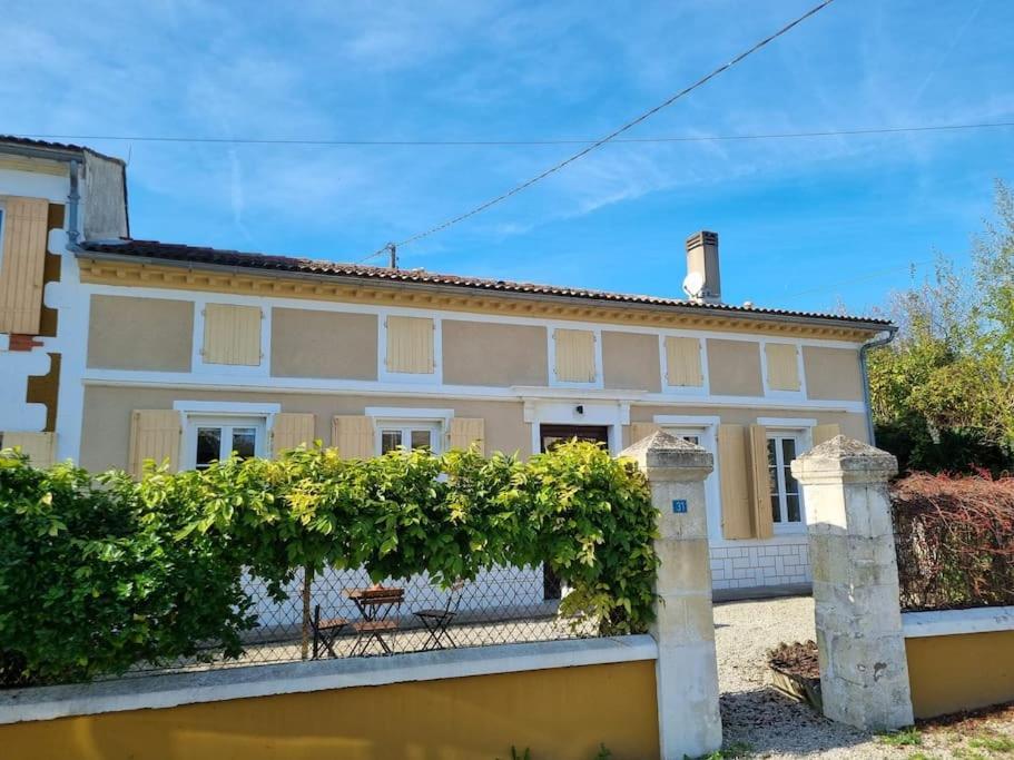 Chez Lou Villa Saint-Fort-sur-Gironde Buitenkant foto